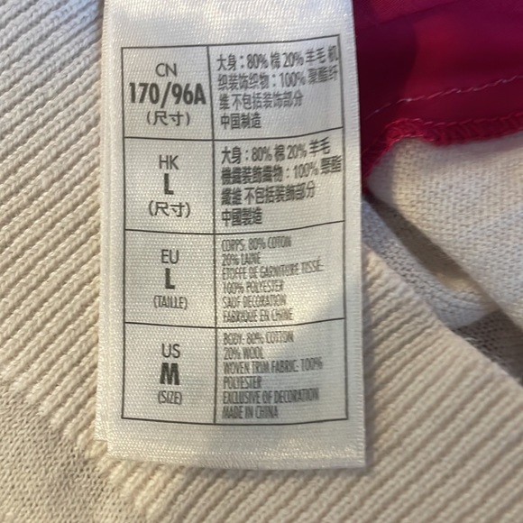 Disney Parks Minnie Mouse Top size M - Picture 7 of 8